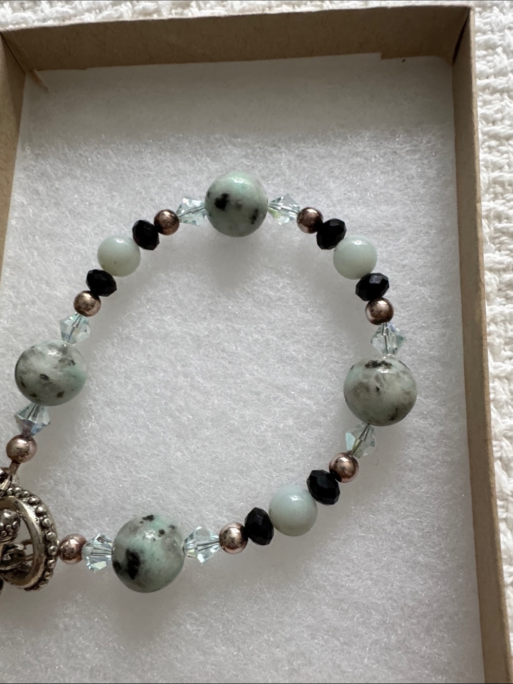 Light Green Beaded Stretch Bracelet with Mixed Accents